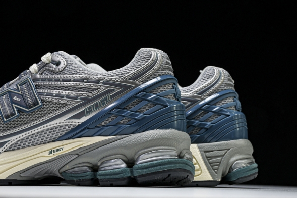 New Balance 1906 M1906REO 