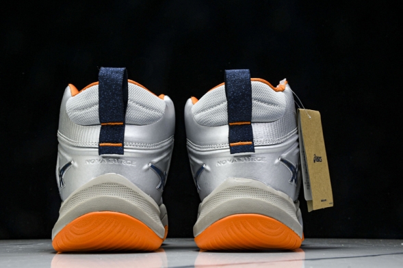 Asics Nova Surge 3 1061A048-020 