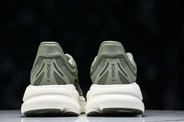 HOKA Bondi 9 1162011 SSSC 