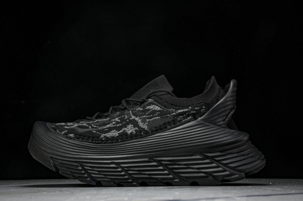 Hoka Restore TS 1169150 CRBN 