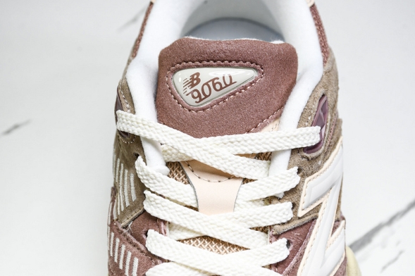 New Balance 9060 U906OEEH 