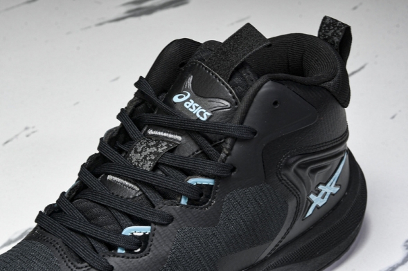 Asics Nova Surge 3 1061A048-001 