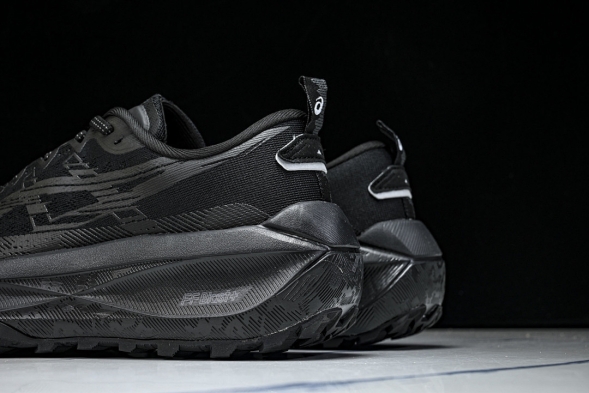 Asics Trabuco Max 4 1011C187-001 