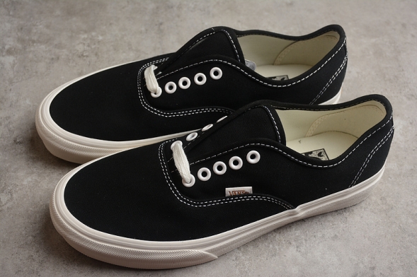 Vans Authentic VR3 VN0005UD1KP 