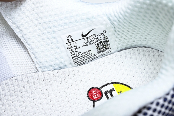 Nike Air Max Phoenix FZ5307-101 