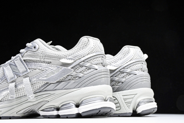 New Balance 1906 M1906AG  