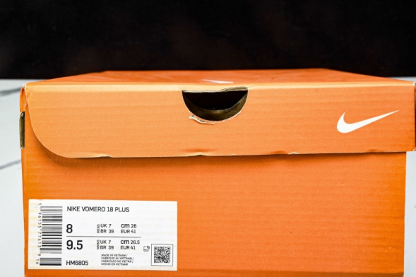 Nike Air ZoomX Vomero 18 Plus HM6805 