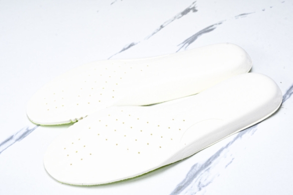 Hoka Rincon 4 1155133 FNK 