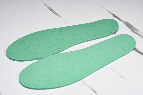 Nike Motiva DV1238-106 