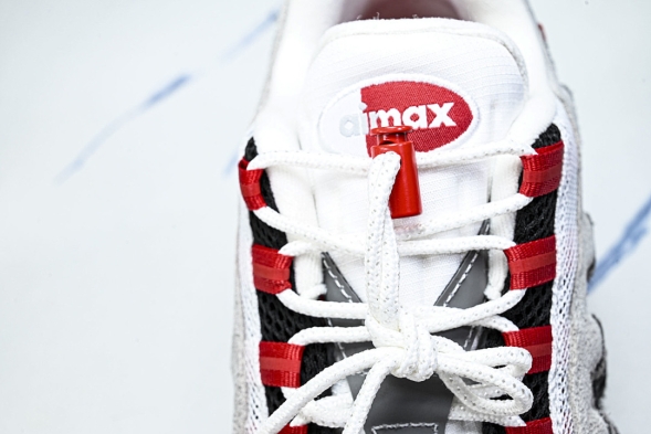 Nike Air Max 95 x Undefeated IB4523-003 