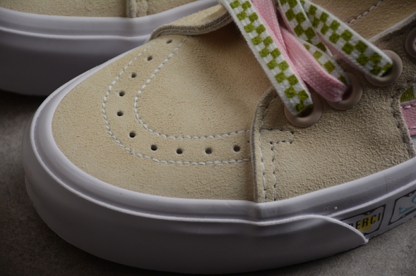 Vans SK8-Hi x Emma Mulholland VN0A5RU6GL 