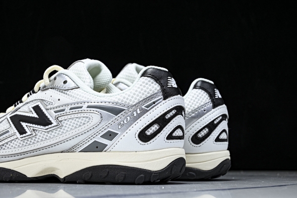 New Balance 204 U204LSW 