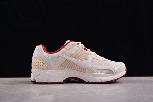 Nike Zoom Vomero 5 SP HF0737-111 