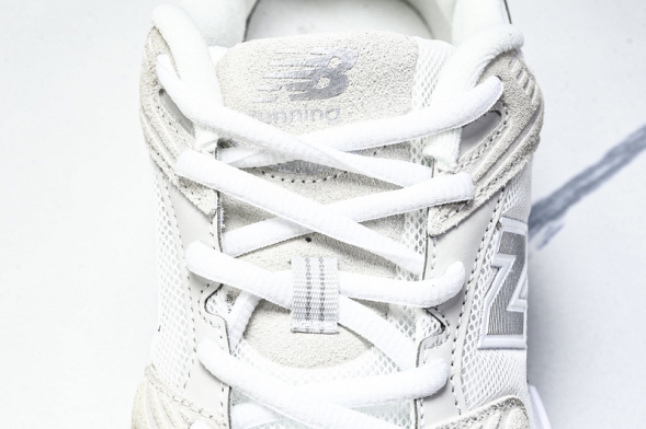 New Balance 530 MR530CE 