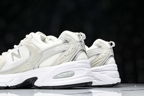 New Balance 530 MR530CE 