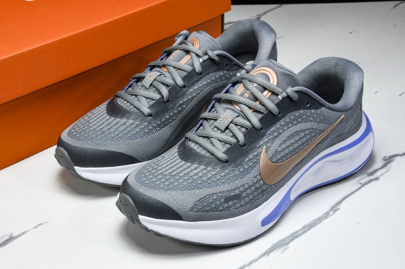 Nike Journey Run FJ7765-004 