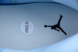 Nike Air Jordan 1 Mid University Blue 555112-401