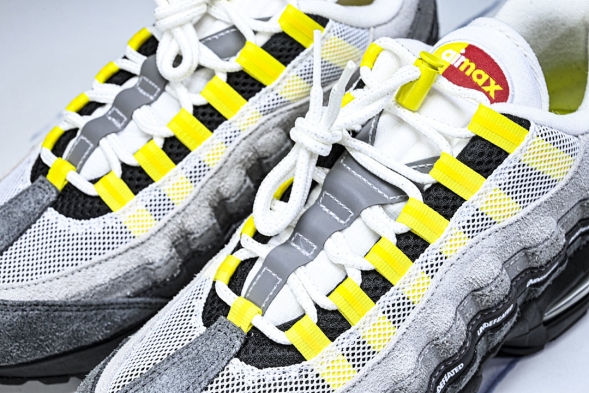 Nike Air Max 95 x Undefeated IB4523-002 