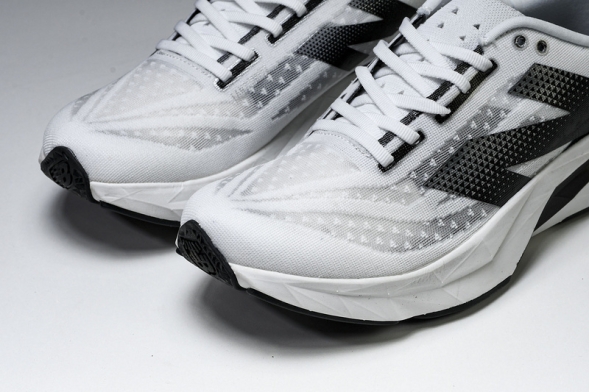 New Balance FuelCell Rebel V4 MRCELK4  