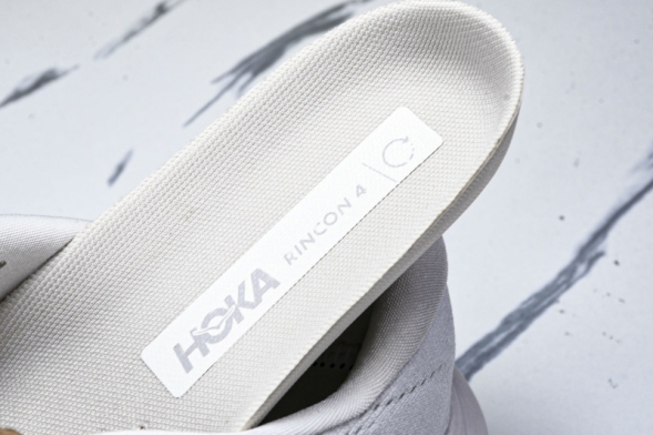 Hoka Rincon 4 1155131 WWH 