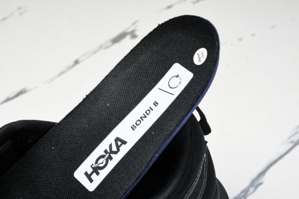 HOKA Bondi 8 1123202 BBLC 