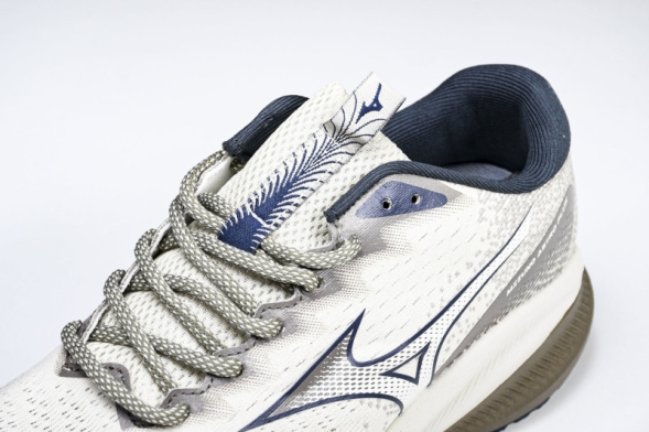 Mizuno Astro Plus D1GH240109 