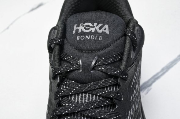 HOKA Bondi 8 1155391 BBLC 