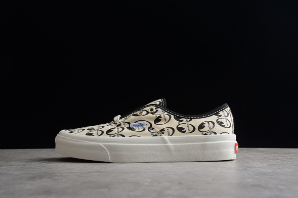 Vans X MOONEYES Authentic 44 DX VN0A5KX4AVP 