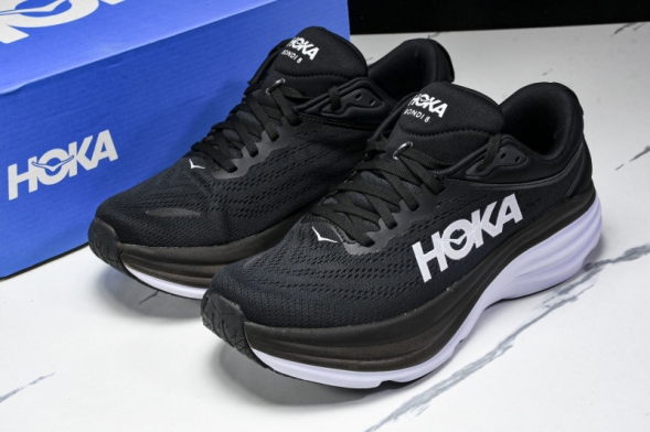 HOKA Bondi 8 1123202 BWHT 