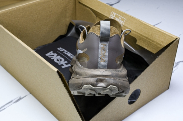 Hoka Satisfy Running Mafate Trail 1157050 RBBR 