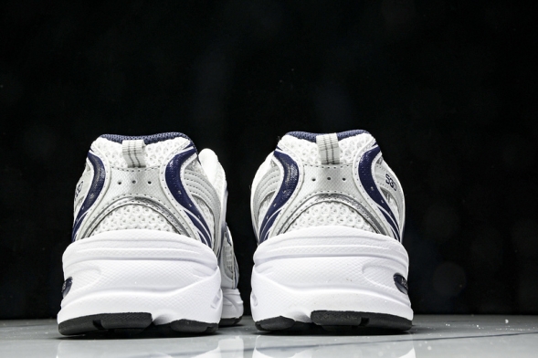 New Balance 530 MR530BA 