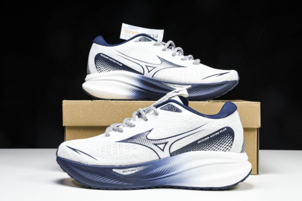 Mizuno Astro Plus D1GH240103 