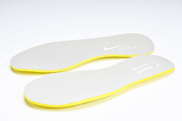 Nike Journey Run FN0228-102 
