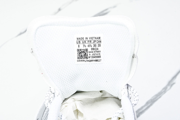 Adidas Adizero Aruku 