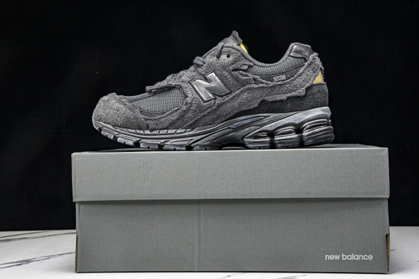 New Balance 2002R M2002RDB 