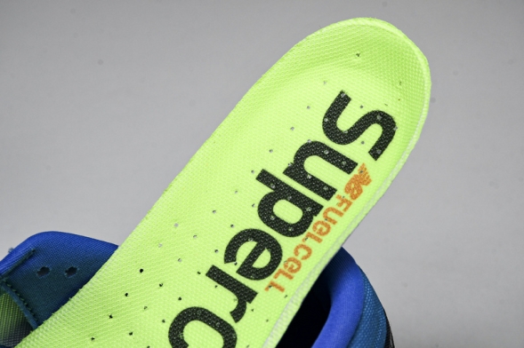 New Balance FuelCell Rebel V4 MFCPZST 