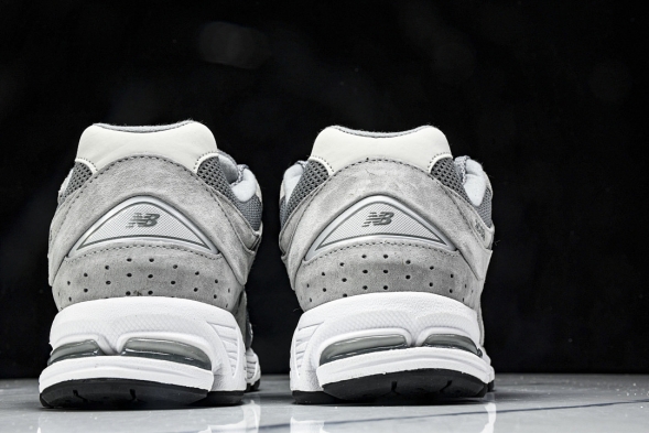 New Balance 2002R M2002RST  