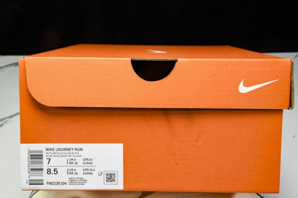 Nike Journey Run FNO228 104 