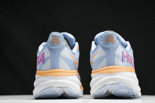 Hoka Clifton 9 1127896 ABIW 