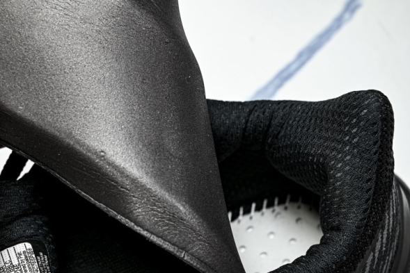 Hoka Solimar 1123074 HMCS 