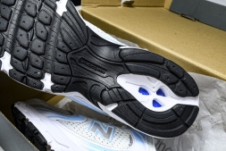 New Balance 530 MR530BB