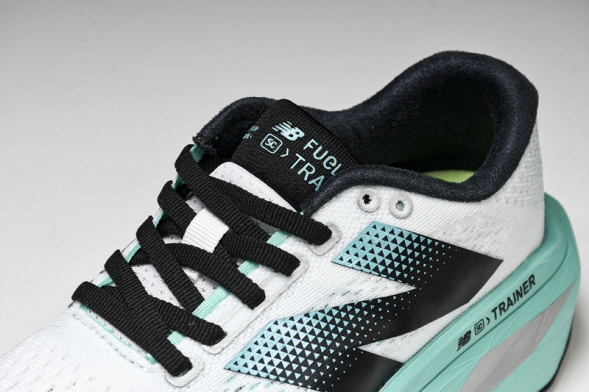 New Balance FuelCell Rebel V4 MFCXLK3 