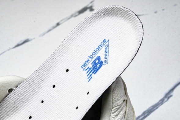 New Balance 2002R M2002RDS 