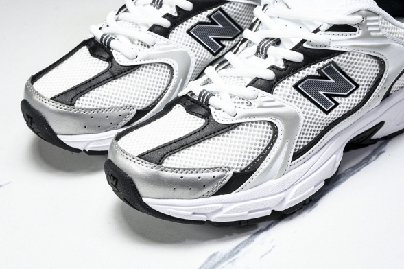 New Balance 530 MR530LB 