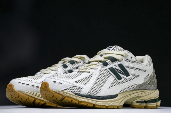 New Balance 1906  M1906RQ  