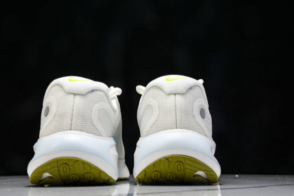 Nike Journey Run HV1798-141 