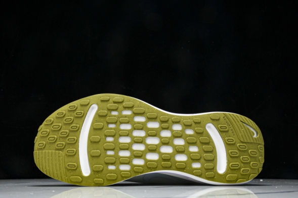 Nike Journey Run HV1798-141 