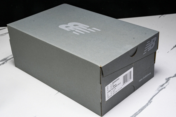 New Balance 2002R M2002RHG 