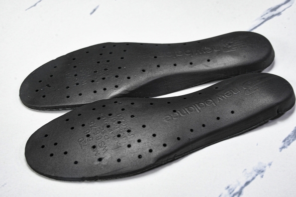 New Balance 2002R M2002RHS 