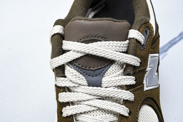 New Balance 2002R M2002RHS 